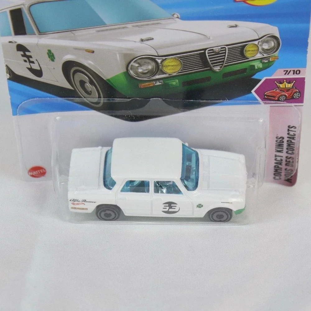 Hot Wheels White Alfa Romeo Giulia TI Super Toy Car - NEW